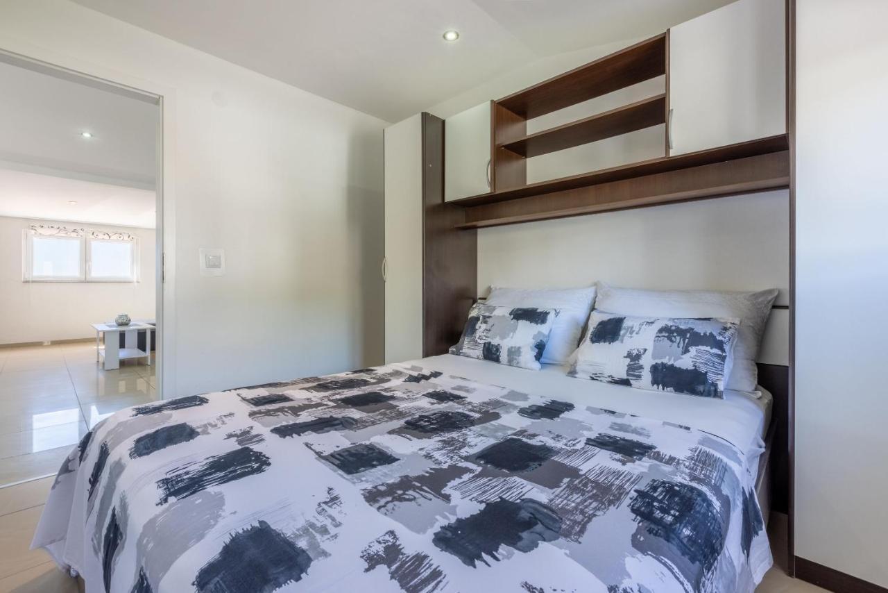 Apartments Pera Selce Dış mekan fotoğraf
